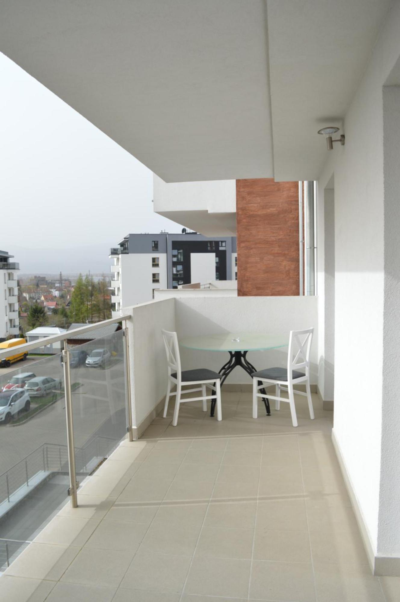 Apartament Rakownica เยเลเนียกูรา ภายนอก รูปภาพ